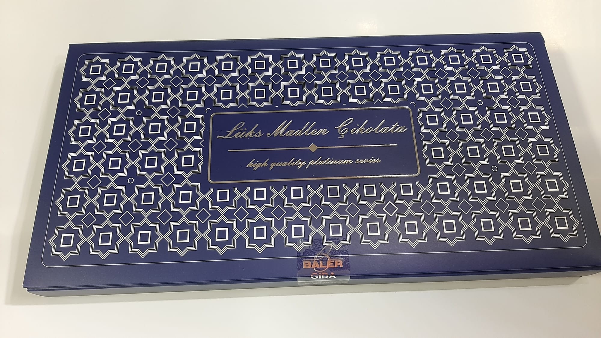 Madlen Çikolata